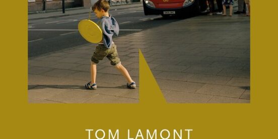 Tornare a casa di Tom Lamont - Abbiamo letto - ilRecensore.it