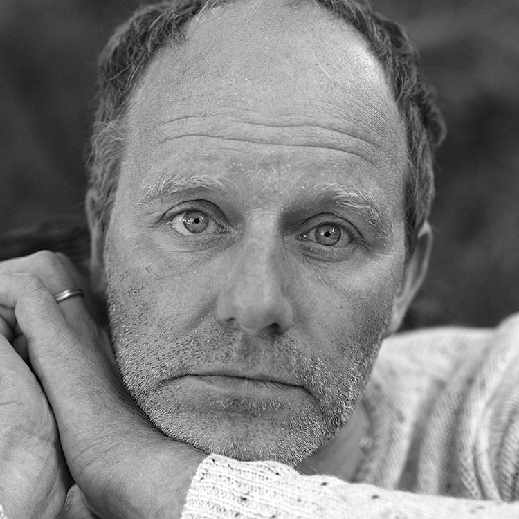 John Ajvide Lindqvist - la scritta sull'acqua - ilRecensore.it