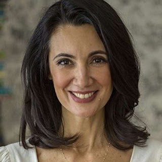 Csaba della Forza - autrice de La governante - ilRecensore.it 